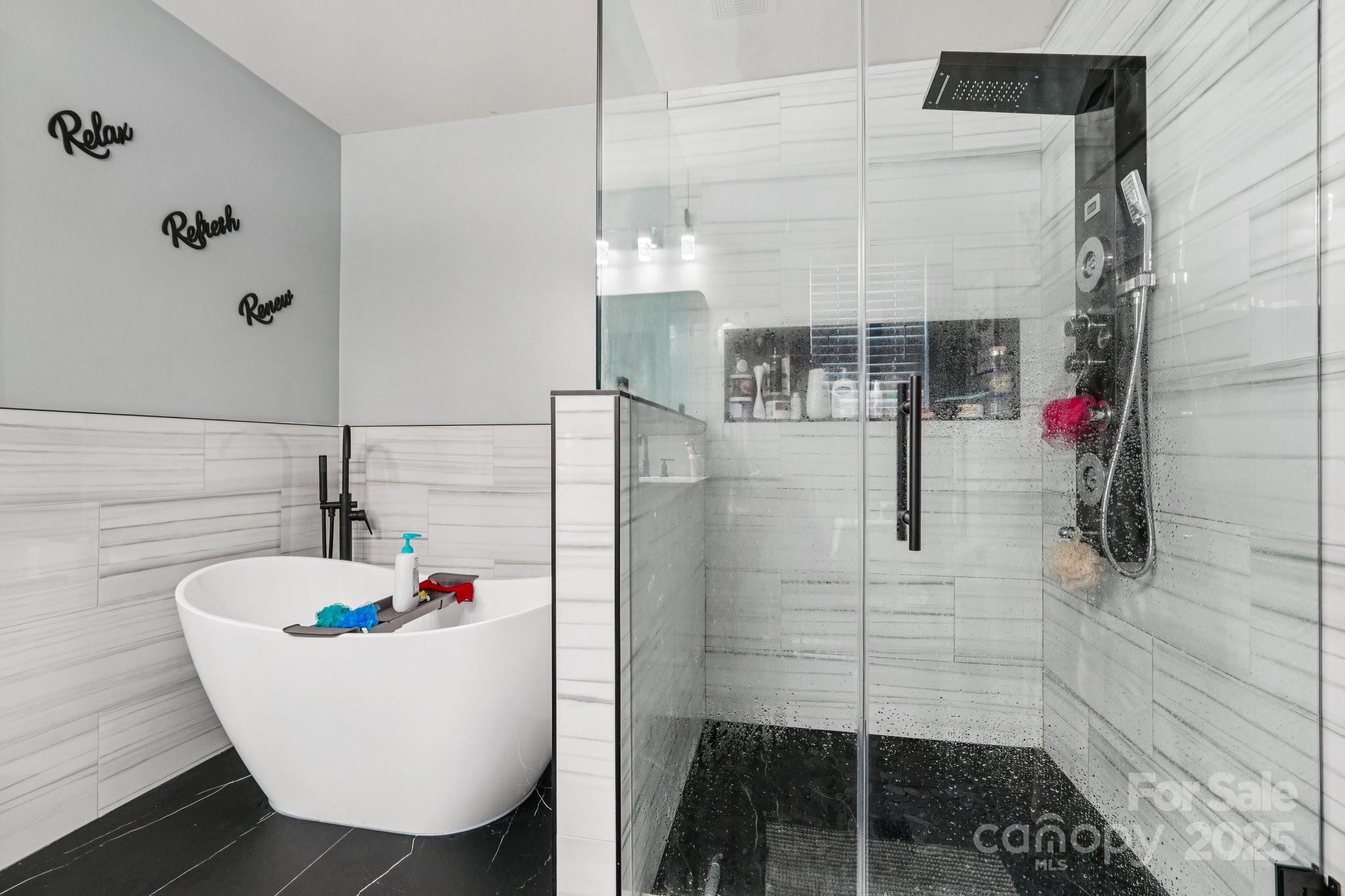 2222 Turtle Point Road Charlotte, NC 28262 - Photo 14 of 20 Gallery Image 14