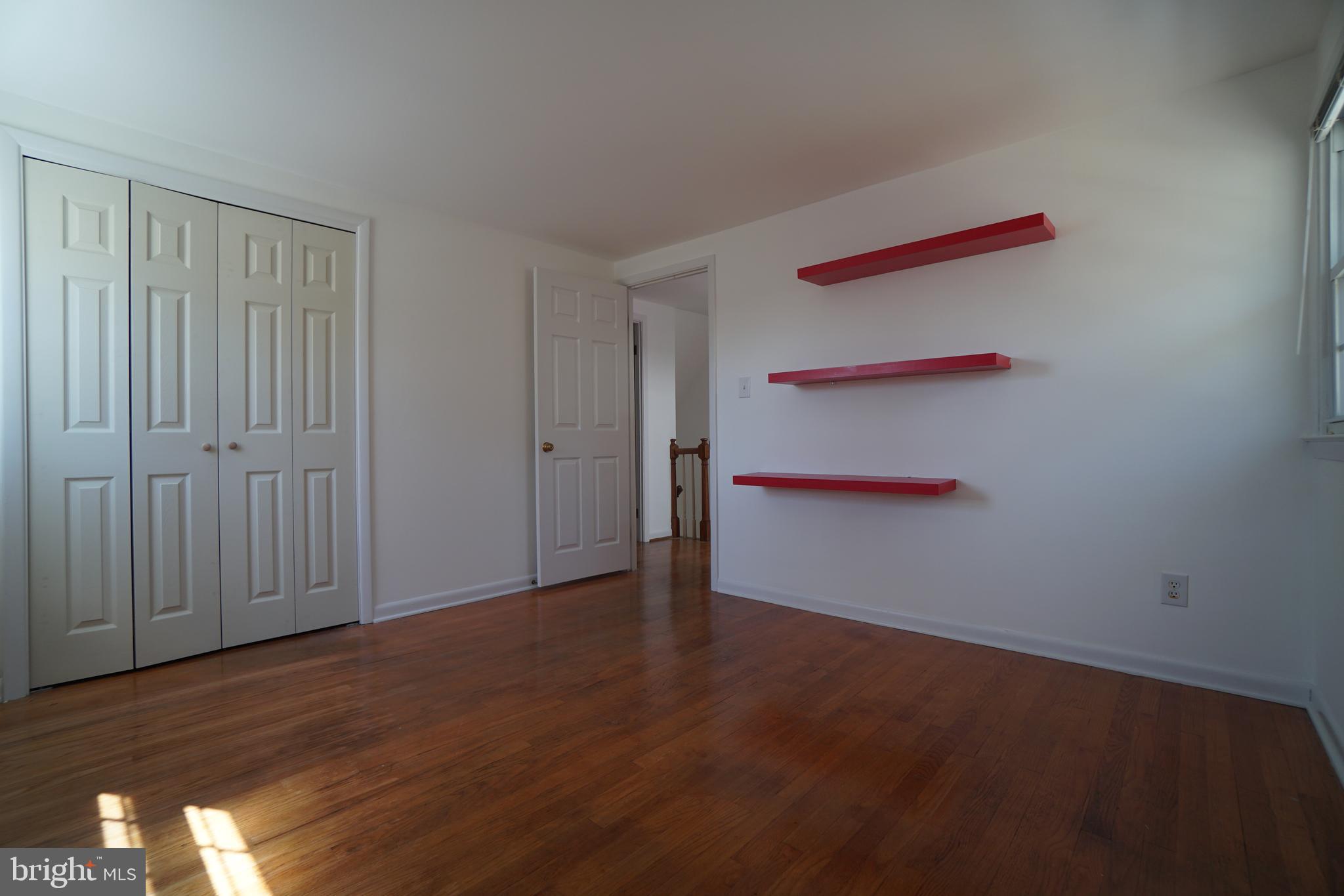 8602 Chapel View Road Ellicott City, MD 21043 - Photo 18 of 34