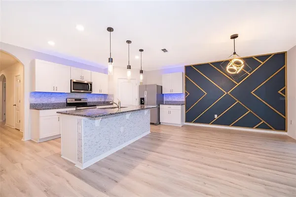 $3,000 | 1503 West Oak Street, Kissimmee, FL 34741