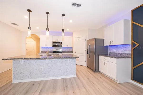 $3,000 | 1503 West Oak Street, Kissimmee, FL 34741