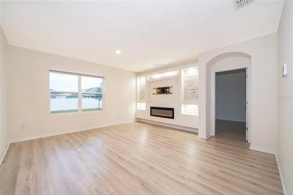 $3,000 | 1503 West Oak Street, Kissimmee, FL 34741