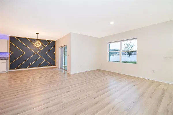 $3,000 | 1503 West Oak Street, Kissimmee, FL 34741