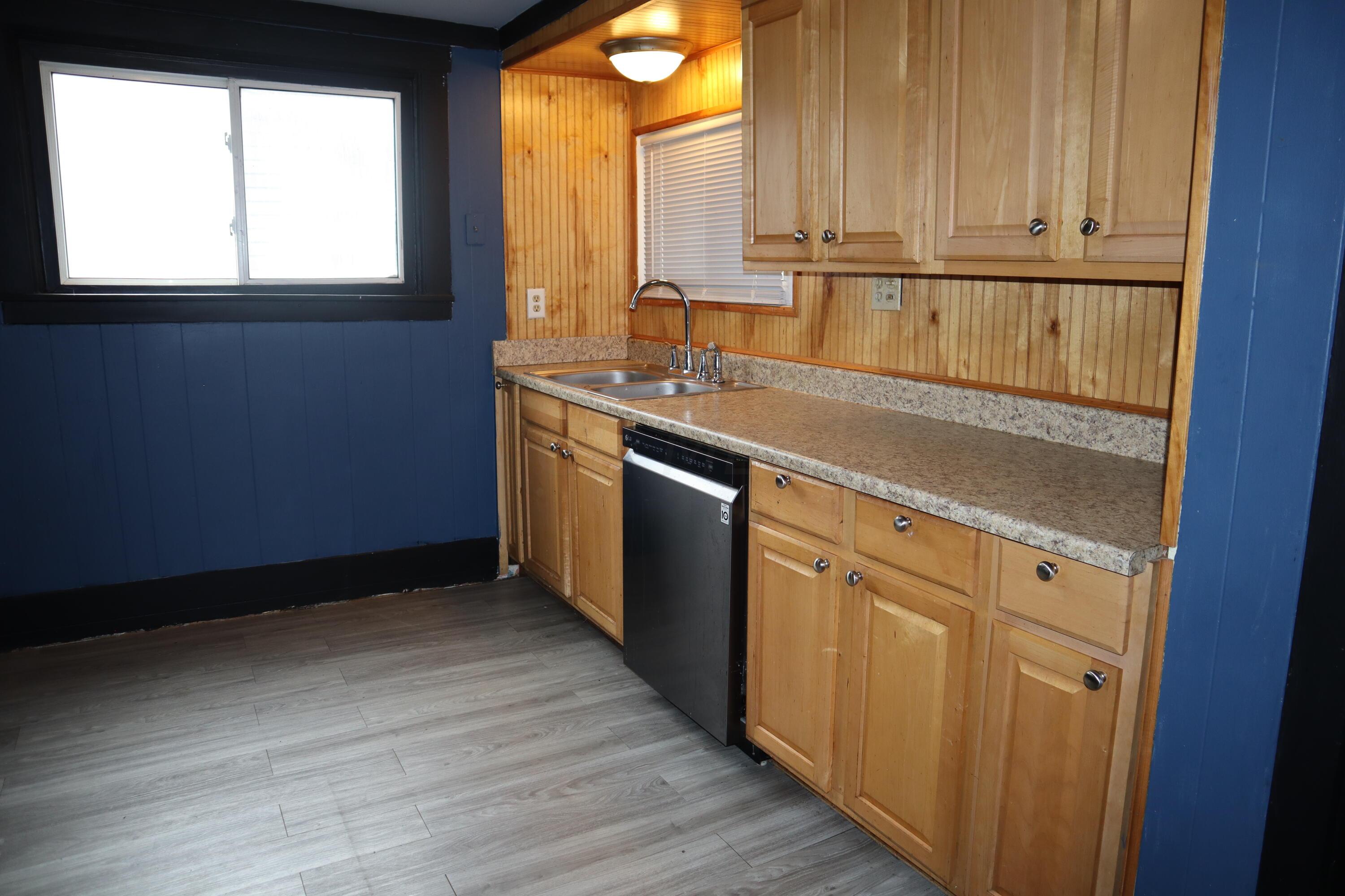 253 Reed Avenue Marion, OH 43302 - Photo 17 of 29 Kitchen