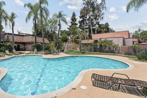 $450,000 | 1463 North Broadway, Unit A, Escondido, CA 92026
