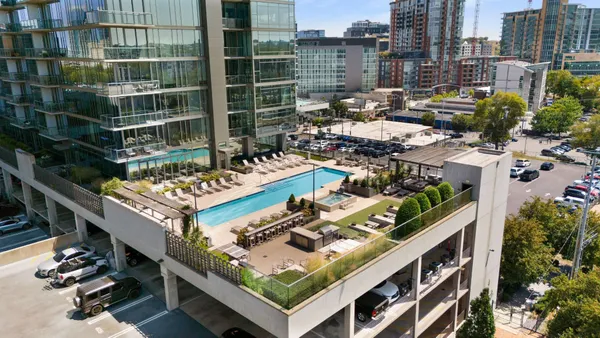 $2,350 | 1212 Laurel Street, Unit 1312, Nashville, TN 37203