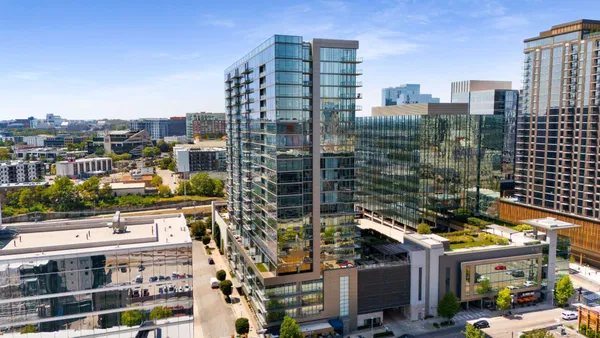 $2,350 | 1212 Laurel Street, Unit 1312, Nashville, TN 37203