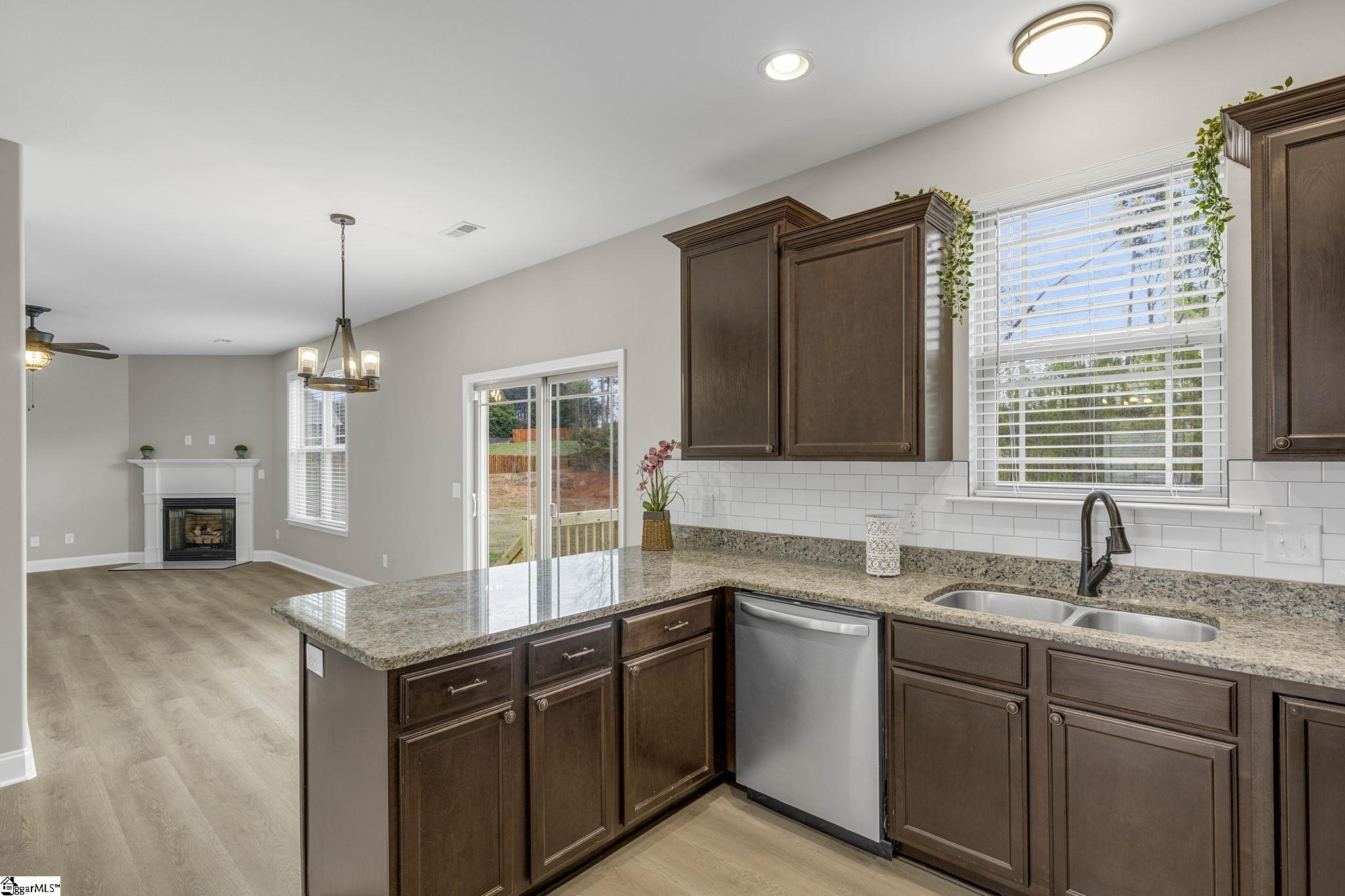 9 Amber Oaks Drive Greer, SC 29651 - Photo 11 of 40