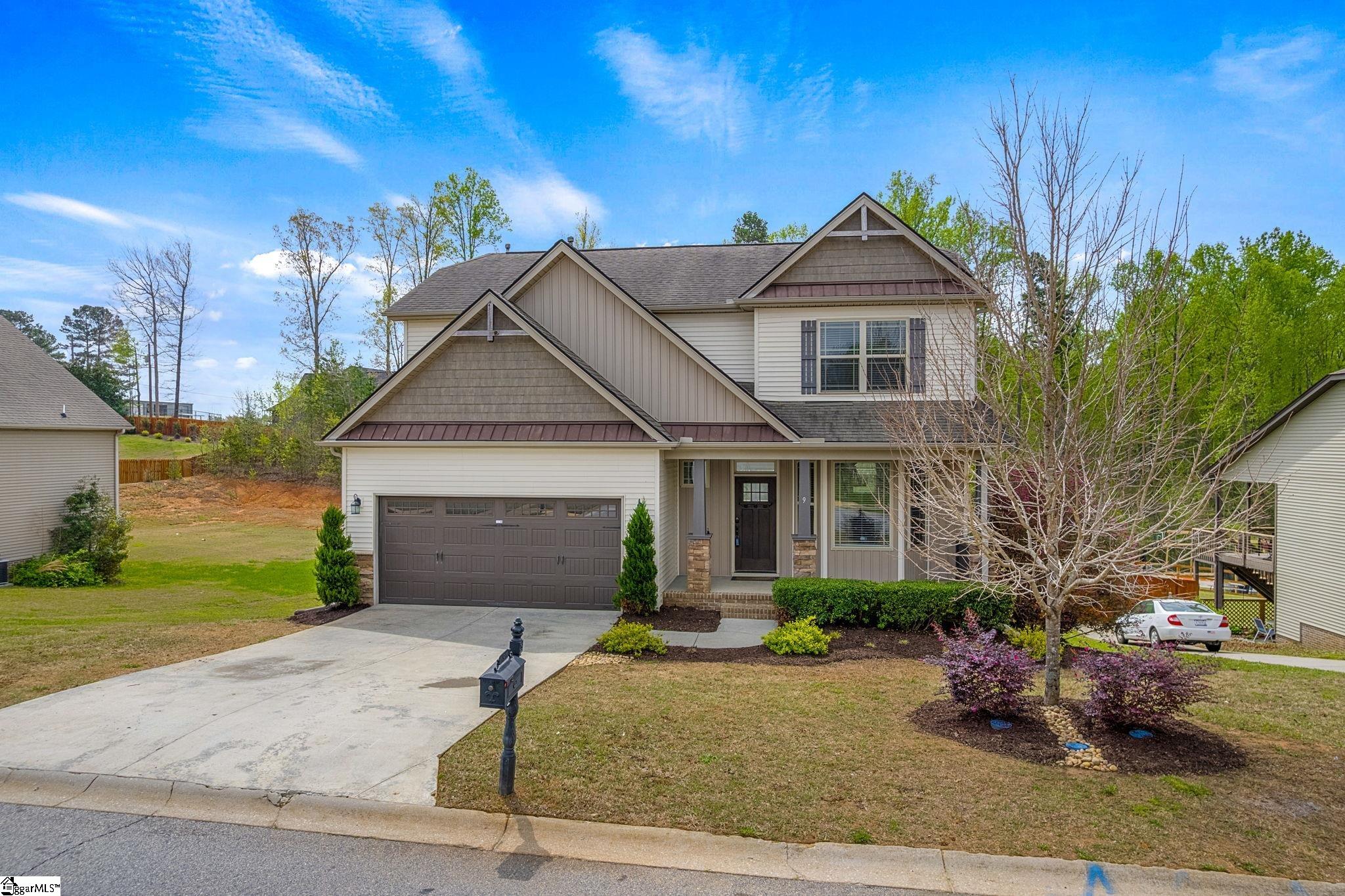 9 Amber Oaks Drive Greer, SC 29651 - Photo 2 of 40