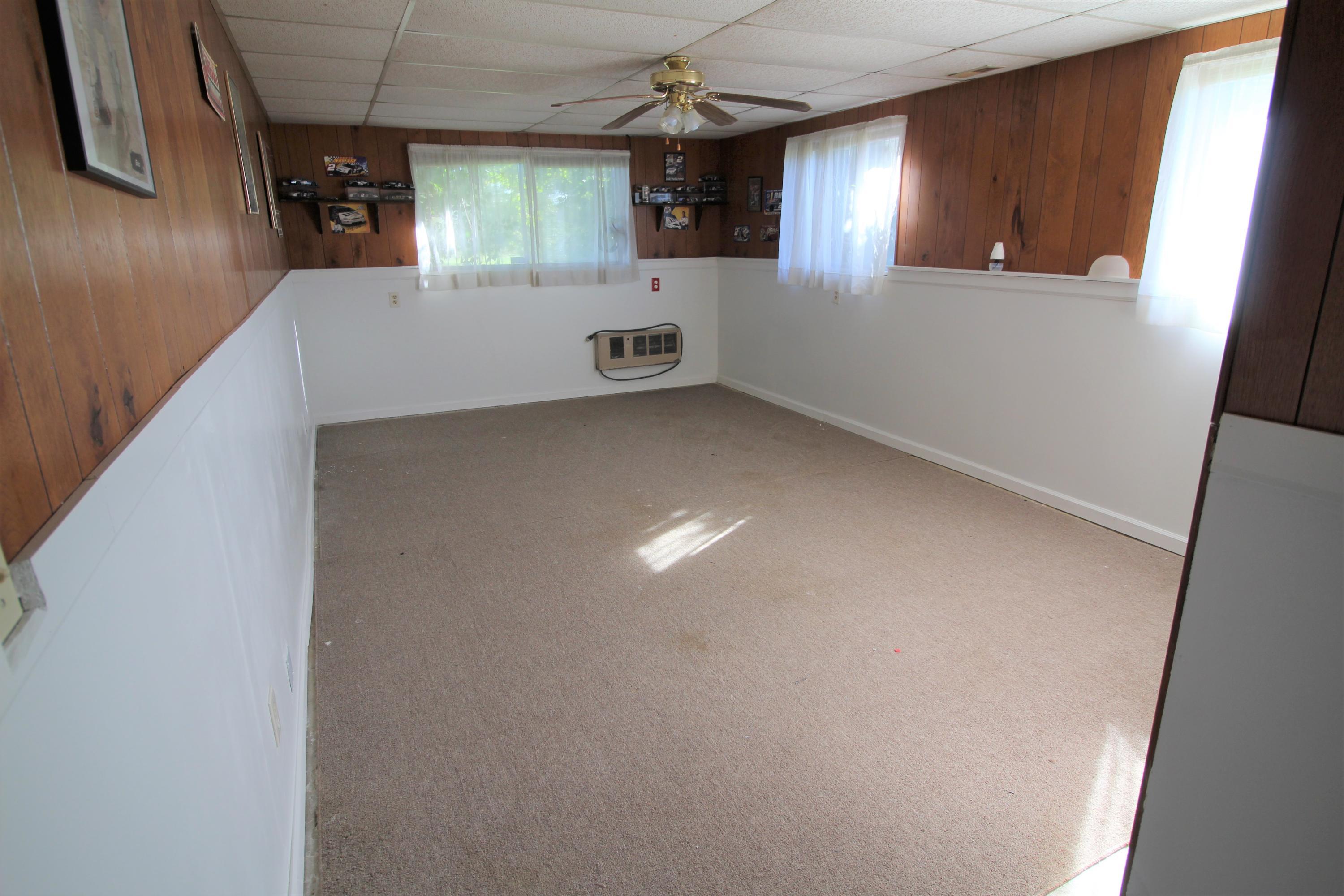 6800 Alkire Road Galloway, OH 43119 - Photo 13 of 23 Gallery Image 13