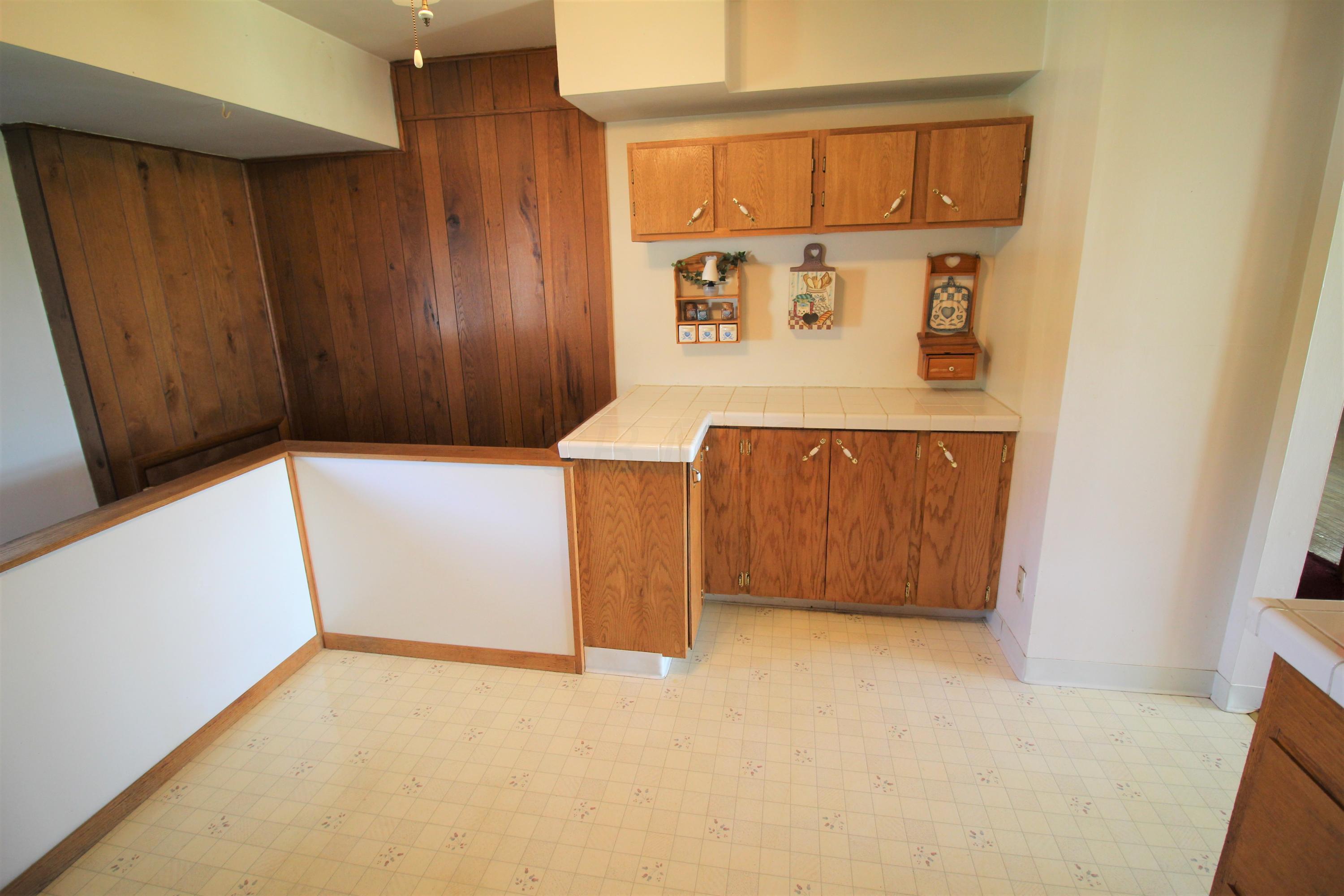 6800 Alkire Road Galloway, OH 43119 - Photo 4 of 23 Gallery Image 4