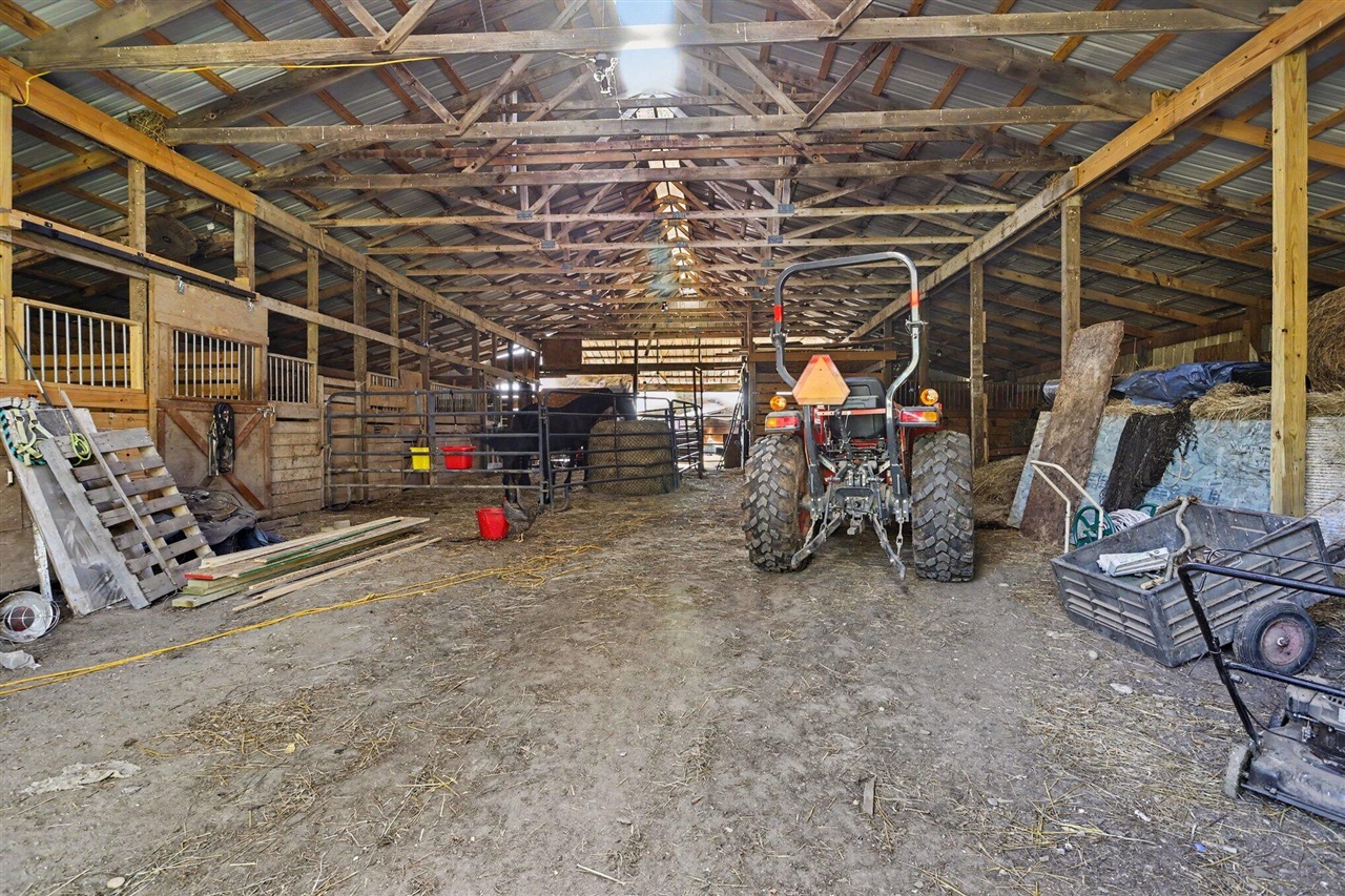 64795 Cassopolis Road Cassopolis, MI 49031 - Photo 22 of 37 Gallery Image 22
