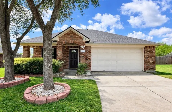 $309,000 | 418 Sun River Lane, Dickinson, TX 77539