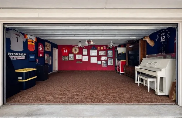 $309,000 | 418 Sun River Lane, Dickinson, TX 77539