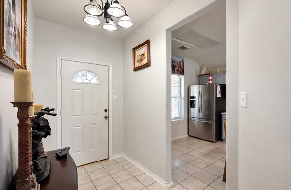 $309,000 | 418 Sun River Lane, Dickinson, TX 77539
