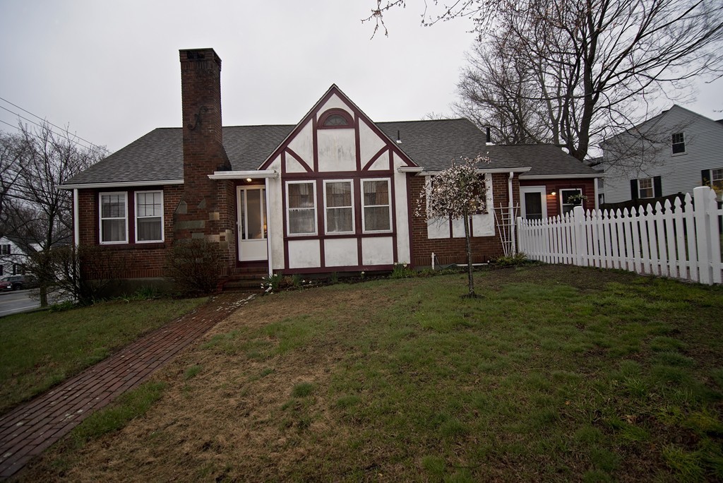 4 Strathmore Road Braintree, MA 02184 - Photo 1 of 27 Gallery Image 1