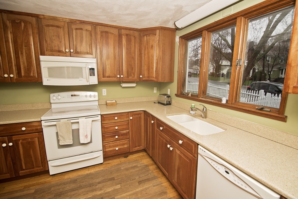 4 Strathmore Road Braintree, MA 02184 - Photo 13 of 27 Gallery Image 13