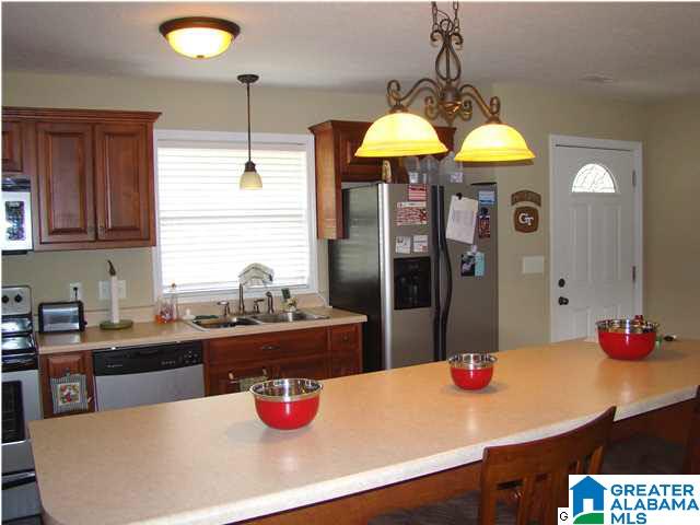 155 Wirans Road Anniston, AL 36205 - Photo 2 of 18