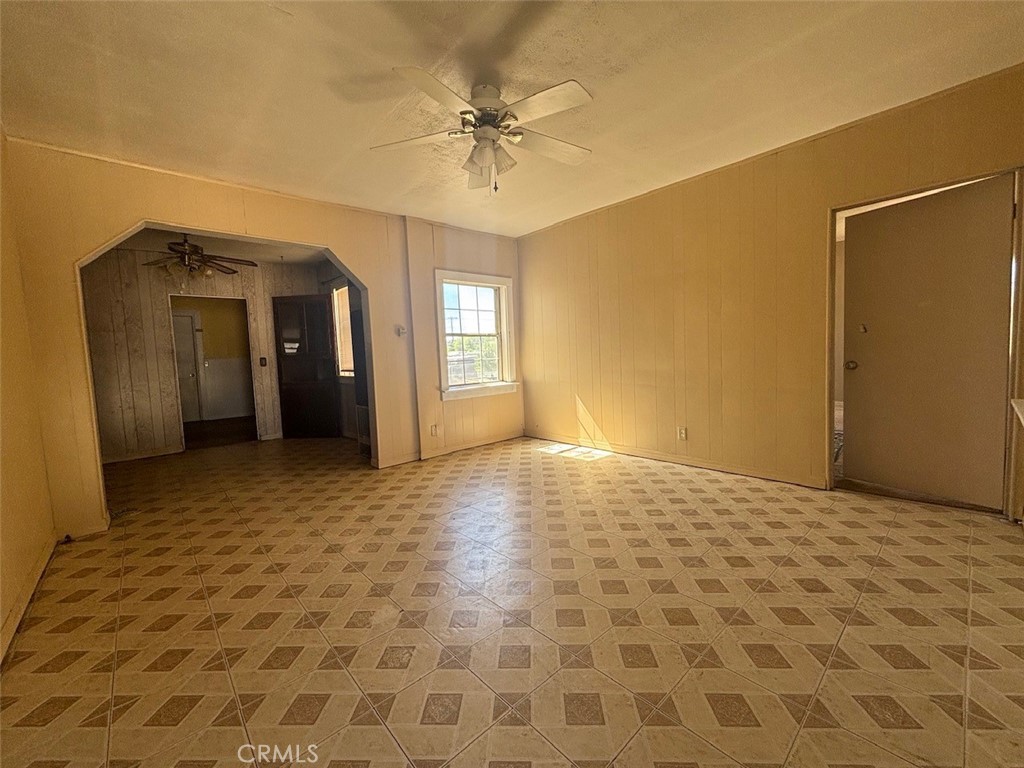 24280 Juniper Springs Road Homeland, CA 92548 - Photo 5 of 26 front living space