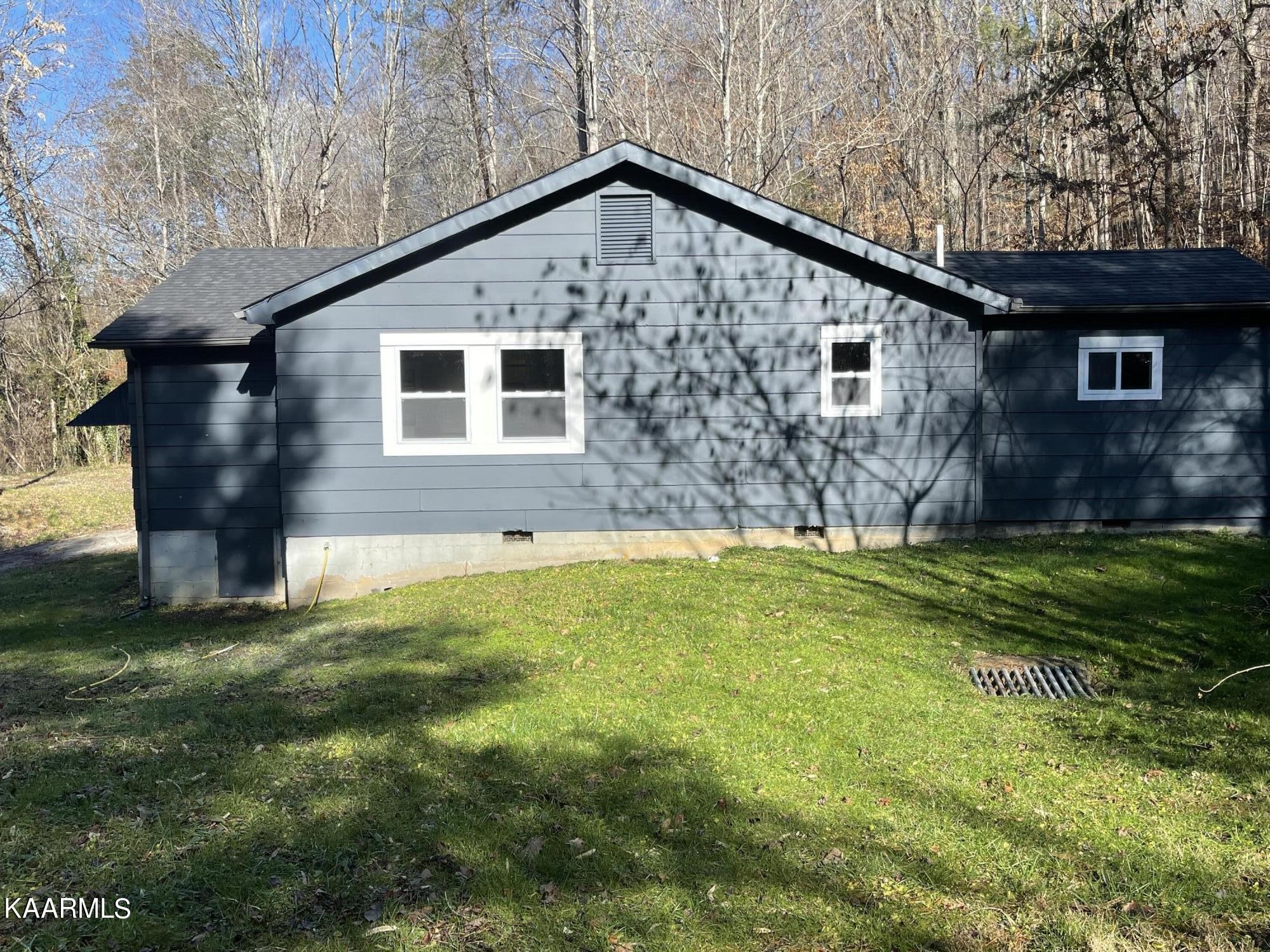 579 Carroll Hollow Road Clinton, TN 37716 - Photo 23 of 31