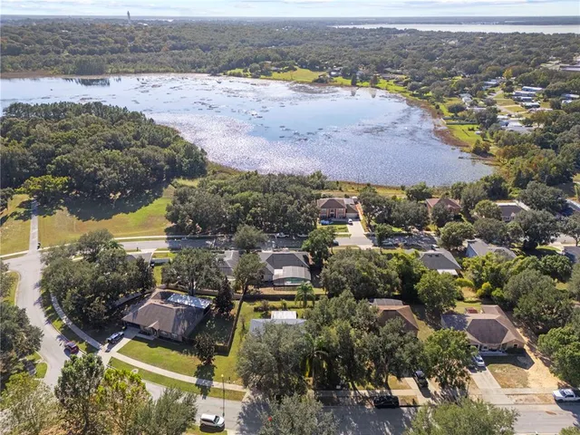 $443,000 | 941 Jayhil Drive, Minneola, FL 34715