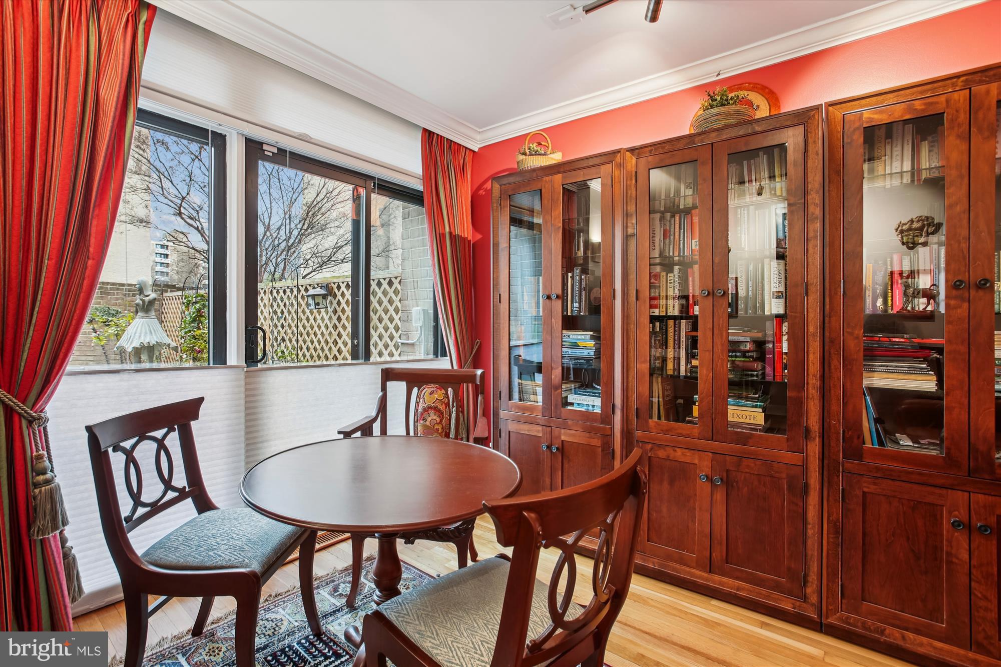 431 N Street Southwest Washington, DC 20024 - Photo 14 of 101 Charming nook with vibrant accents and light.