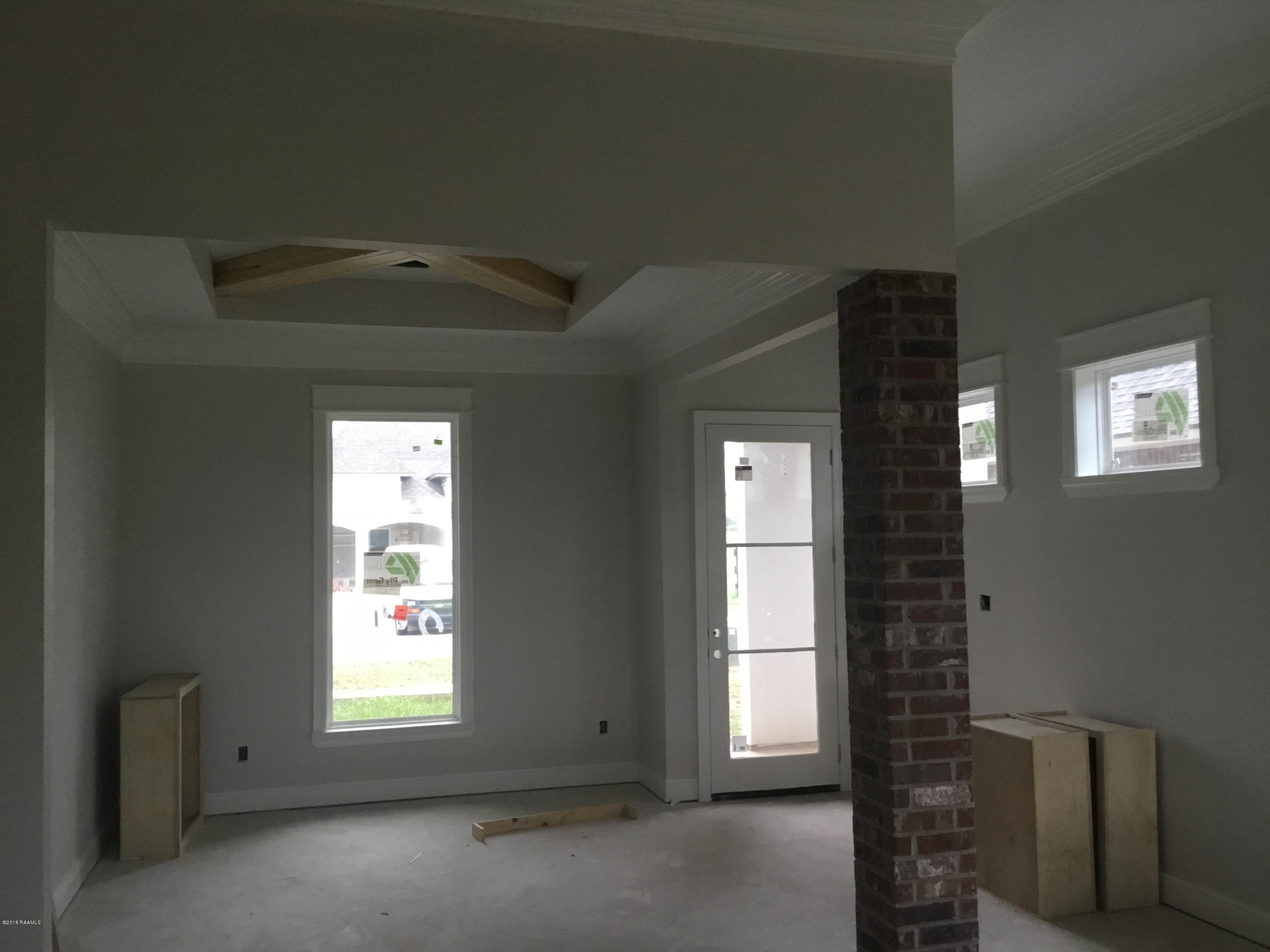 225 Whispering Meadows Road Broussard, LA 70518 - Photo 3 of 16 Gallery Image 3