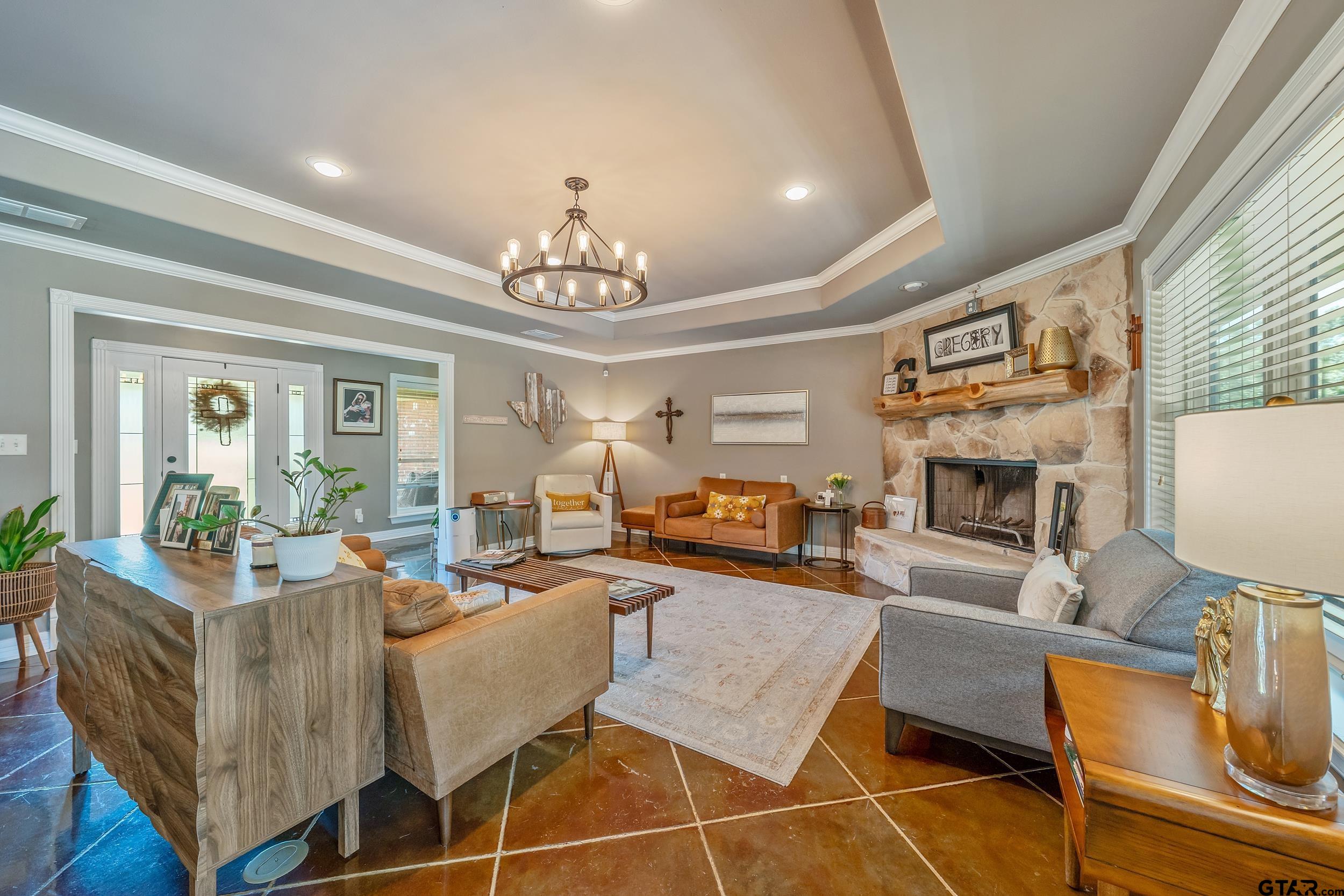377 Utzman Road Kilgore, TX 75662 - Photo 6 of 40