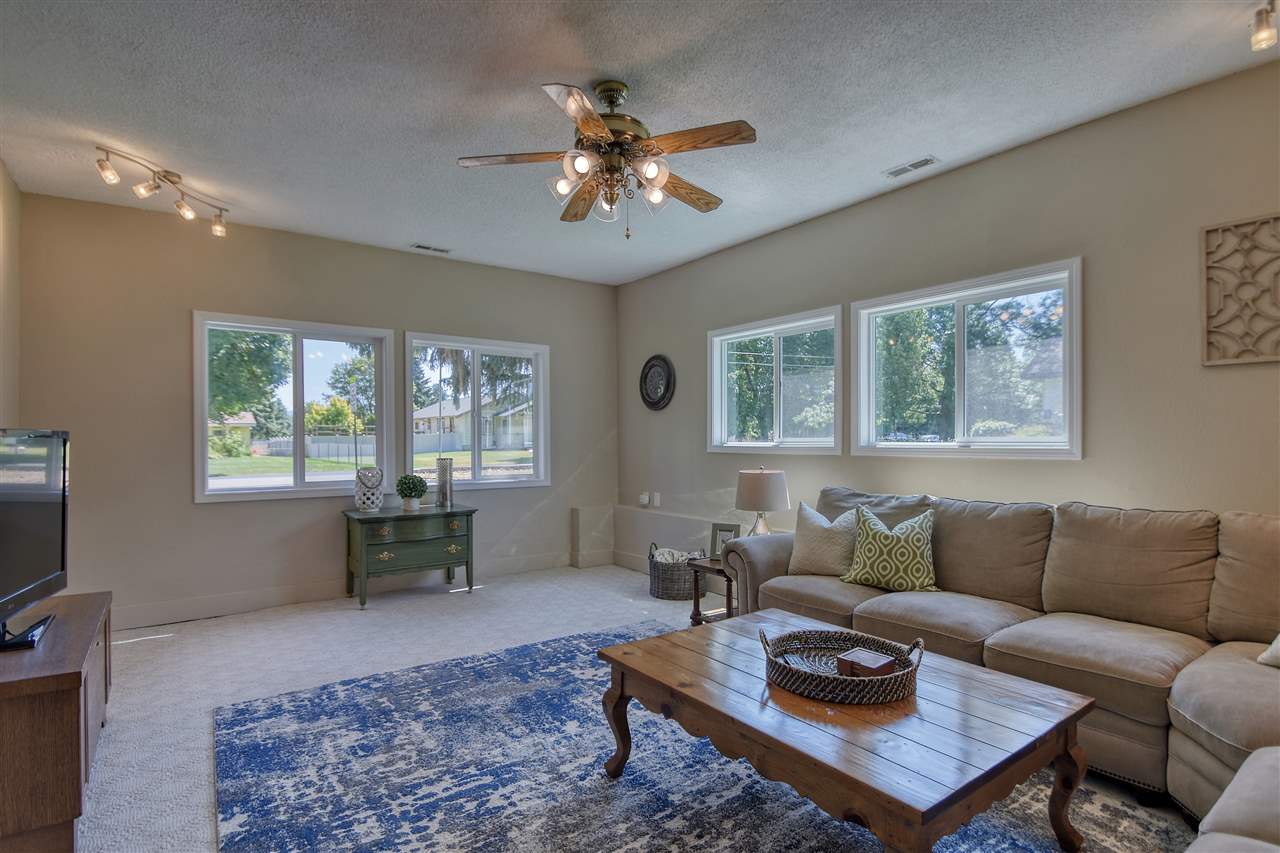 515 North Farr Road Spokane Valley, WA 99206 - Photo 5 of 22