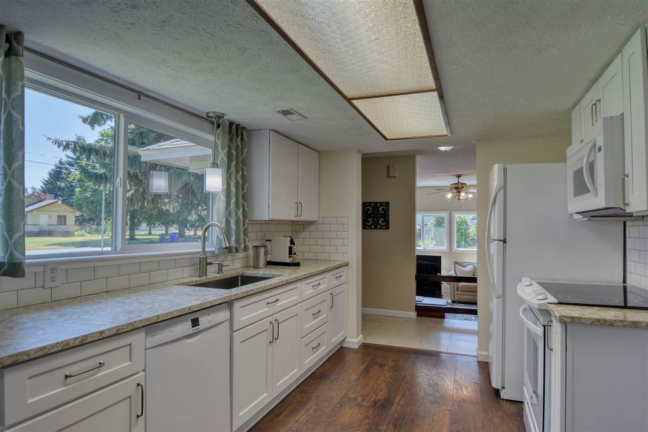 515 North Farr Road Spokane Valley, WA 99206 - Photo 9 of 22