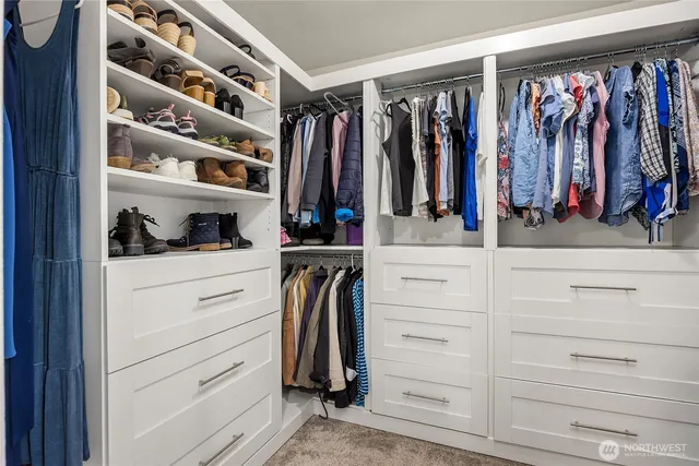 $724,900 | 22121 Jameson Avenue Northwest, Poulsbo, WA 98370