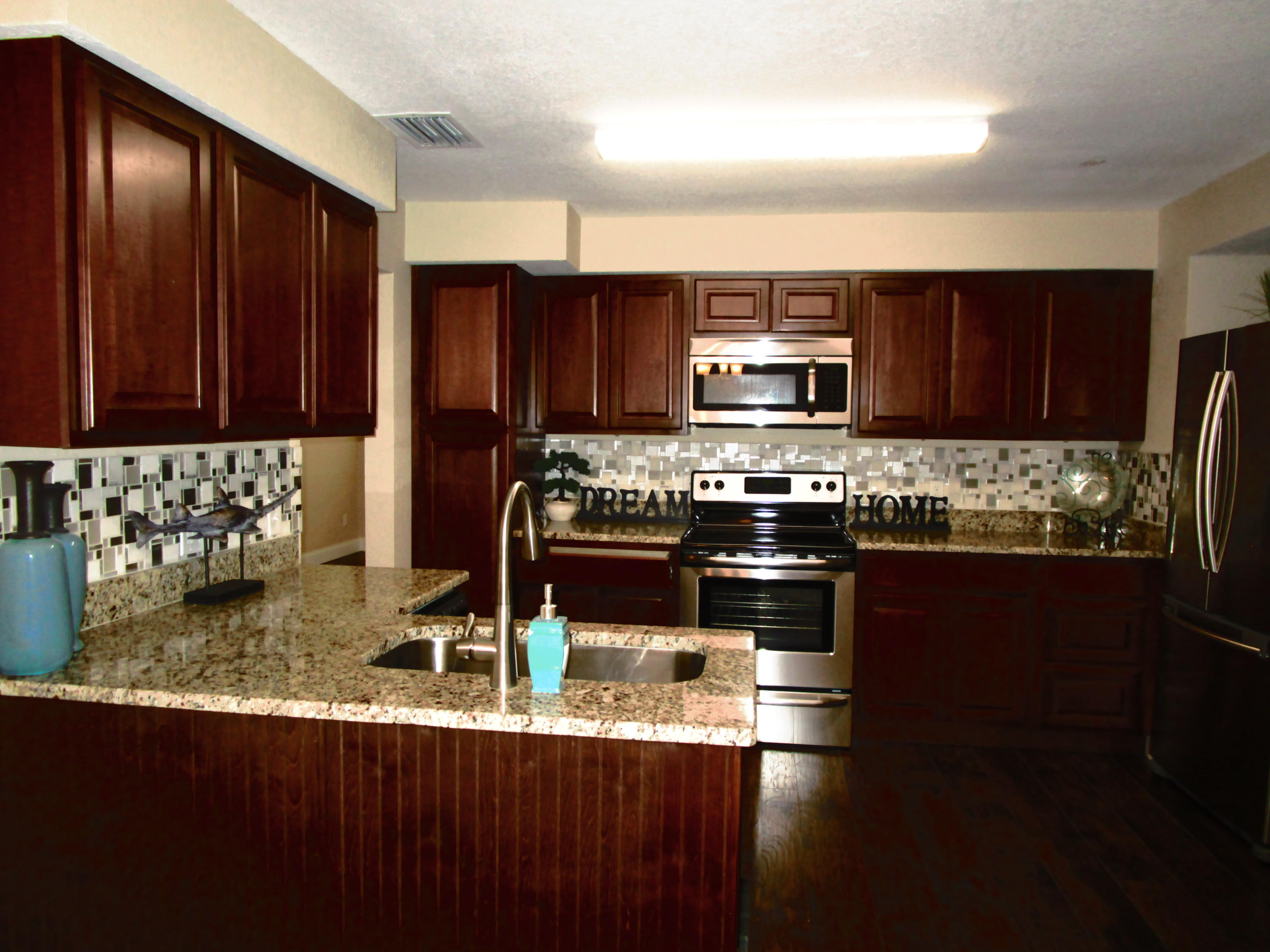 580 Wendell Road Fort Pierce, FL 34950 - Photo 4 of 34 580 Wendell Rd 025