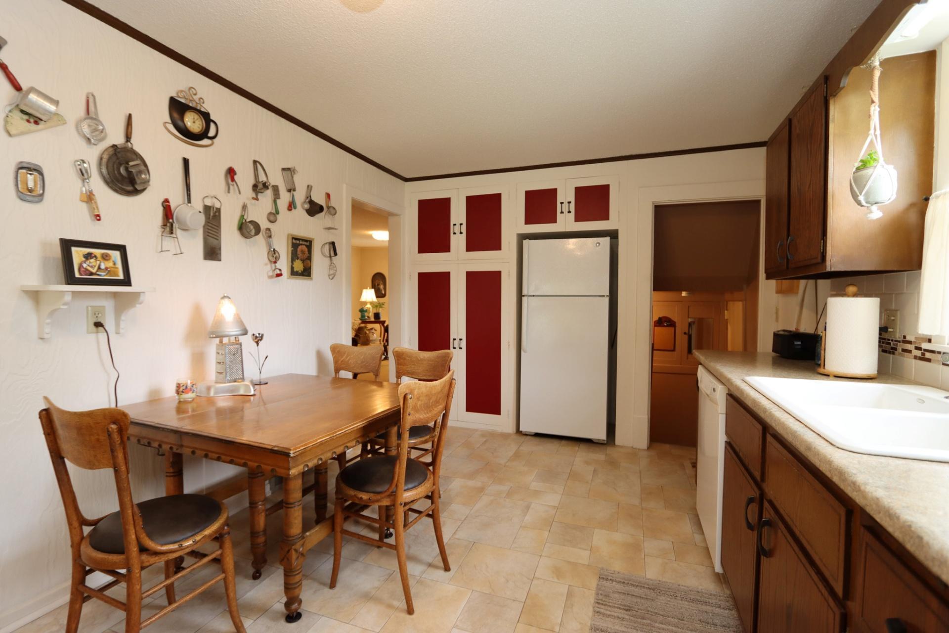 321 Center Street Mankato, MN 56001 - Photo 14 of 50