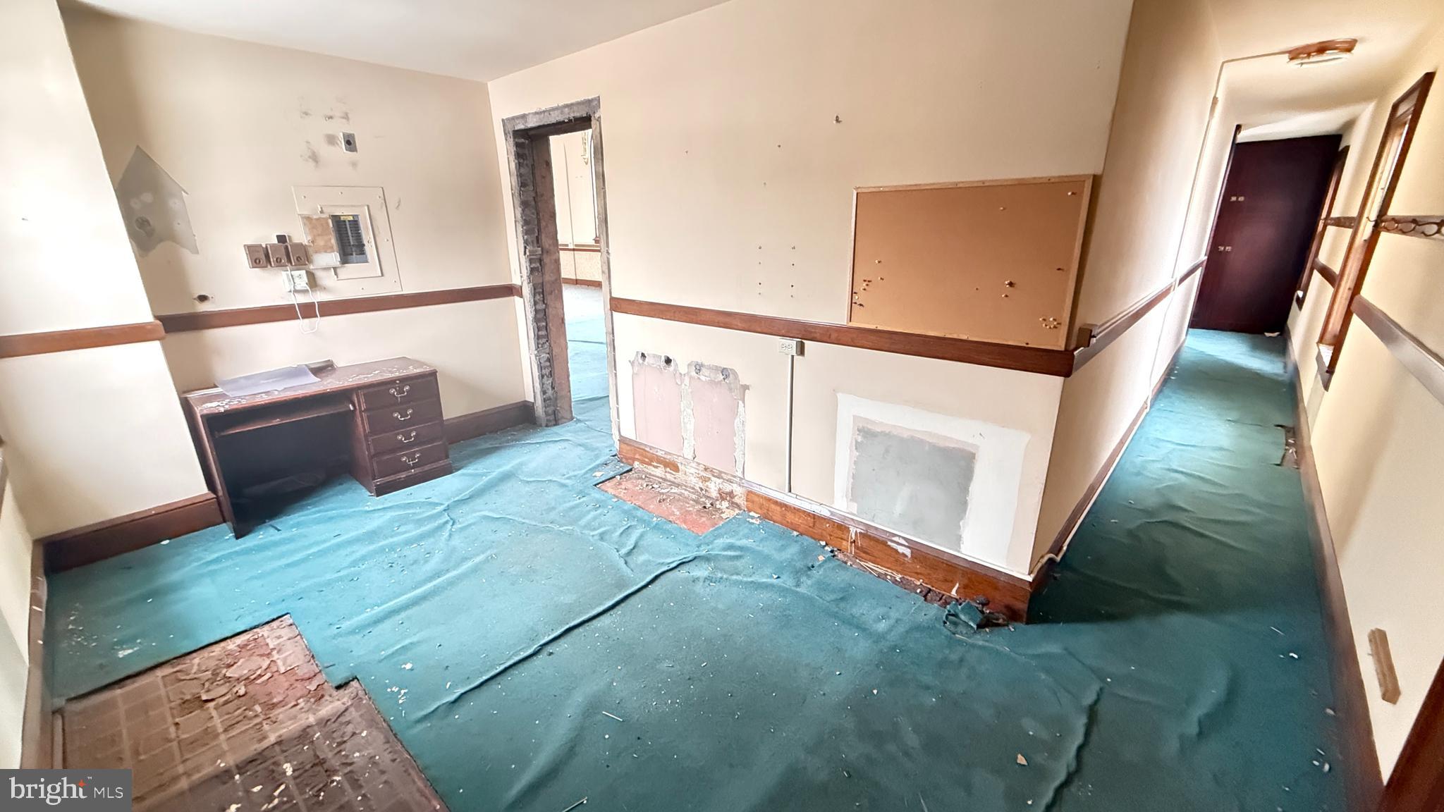 300 Vandermark Road Nanticoke, PA 18634 - Photo 21 of 22 a view of living room washer and dryer