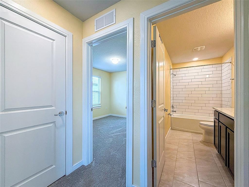 9324 Rally Spring Loop Wesley Chapel, FL 33545 - Photo 35 of 57