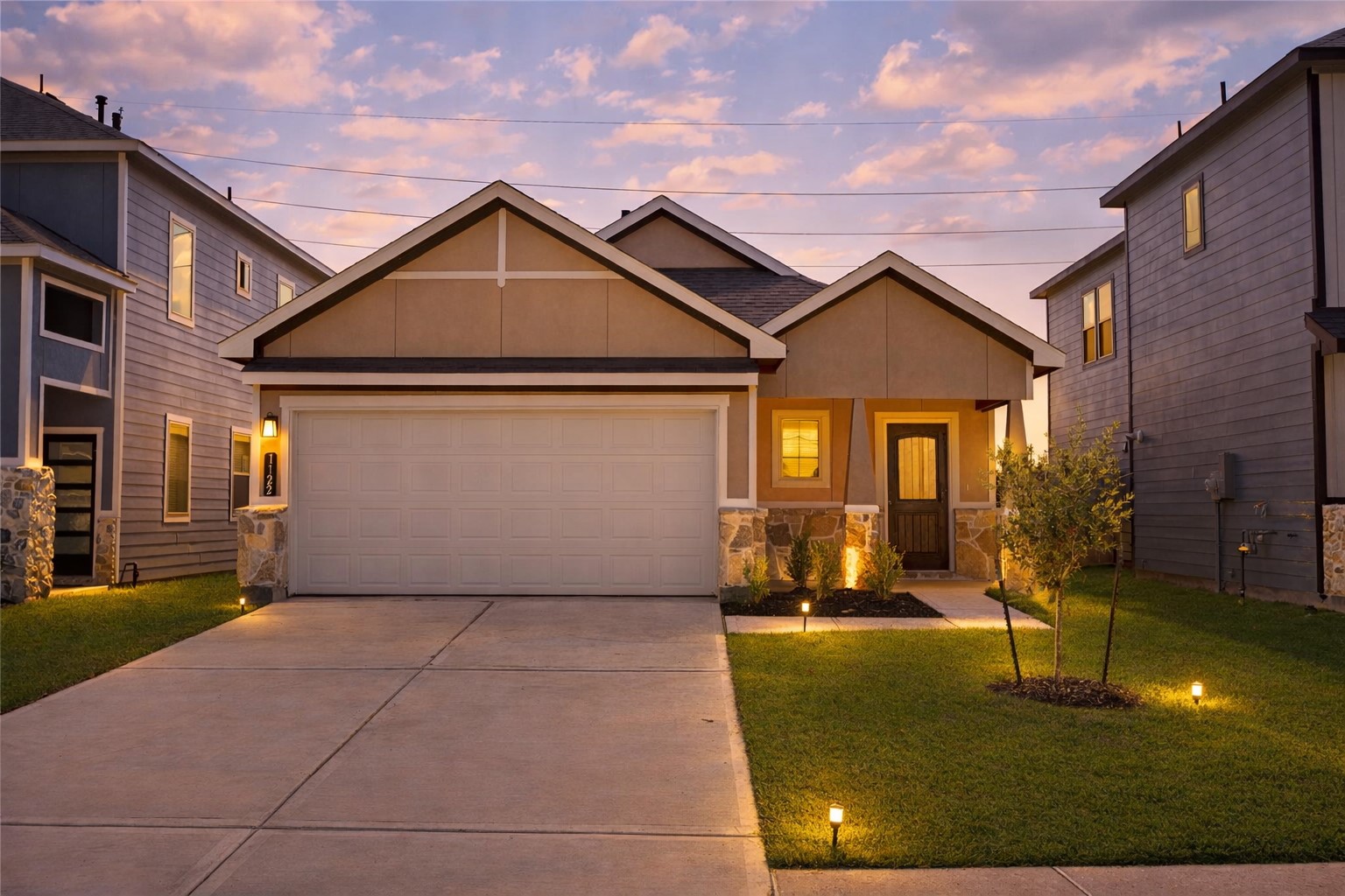 1122 Elsinore Drive Rosharon, TX 77583 - Photo 1 of 32