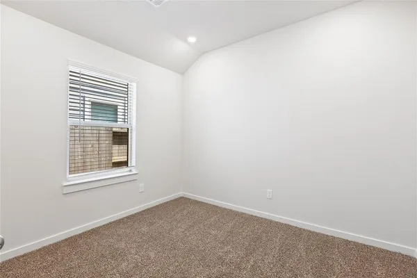 $2,395 | 1122 Elsinore Drive, Rosharon, TX 77583