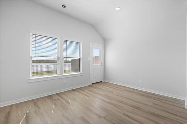 $2,395 | 1122 Elsinore Drive, Rosharon, TX 77583