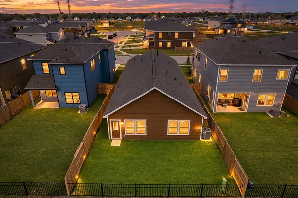 $2,395 | 1122 Elsinore Drive, Rosharon, TX 77583