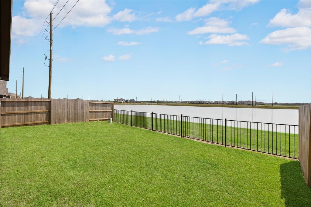 1122 Elsinore Drive Rosharon, TX 77583 - Photo 32 of 32