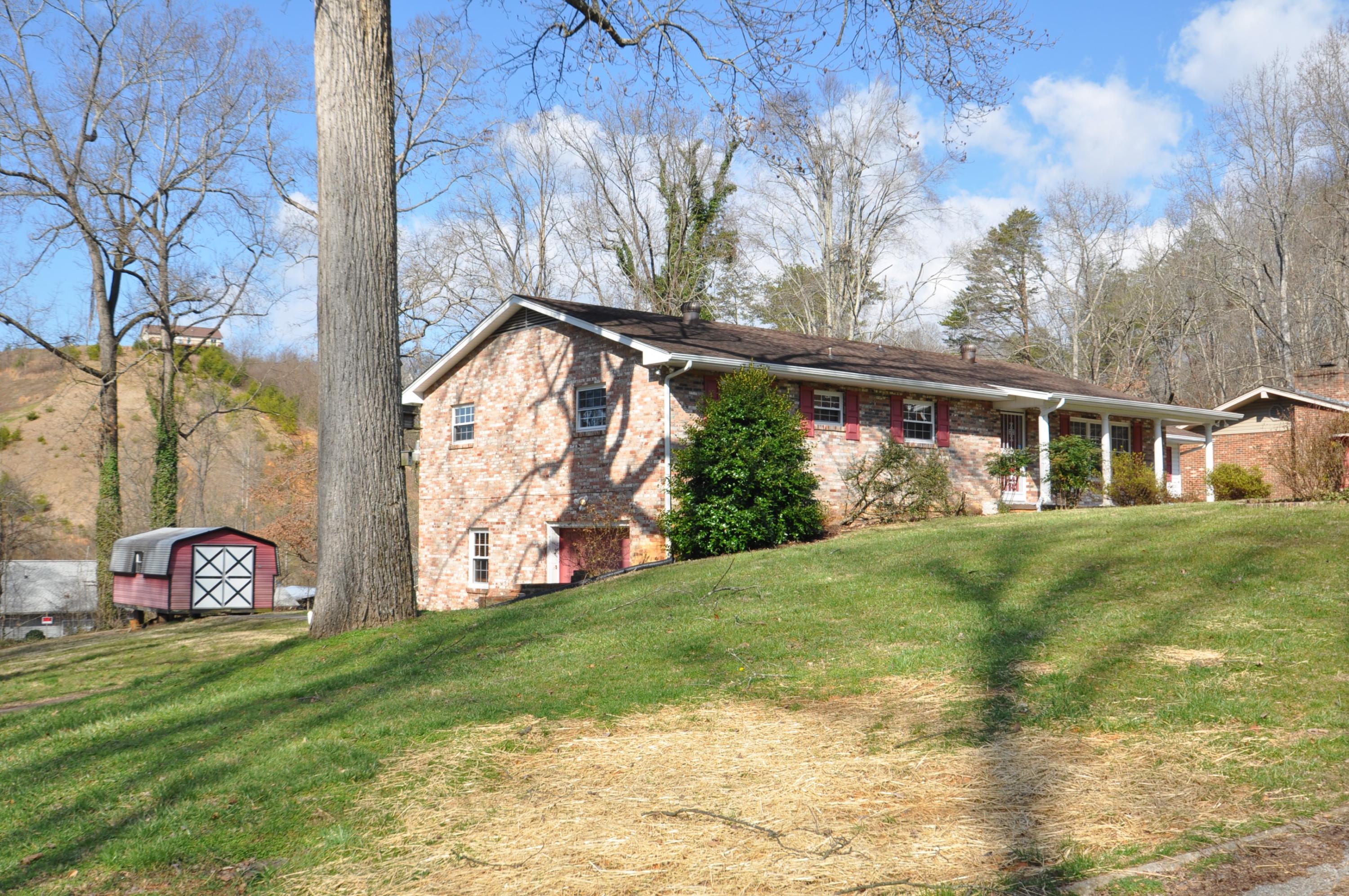 617 Summit View Road Knoxville, TN 37920 - Photo 2 of 35 DSC_0216