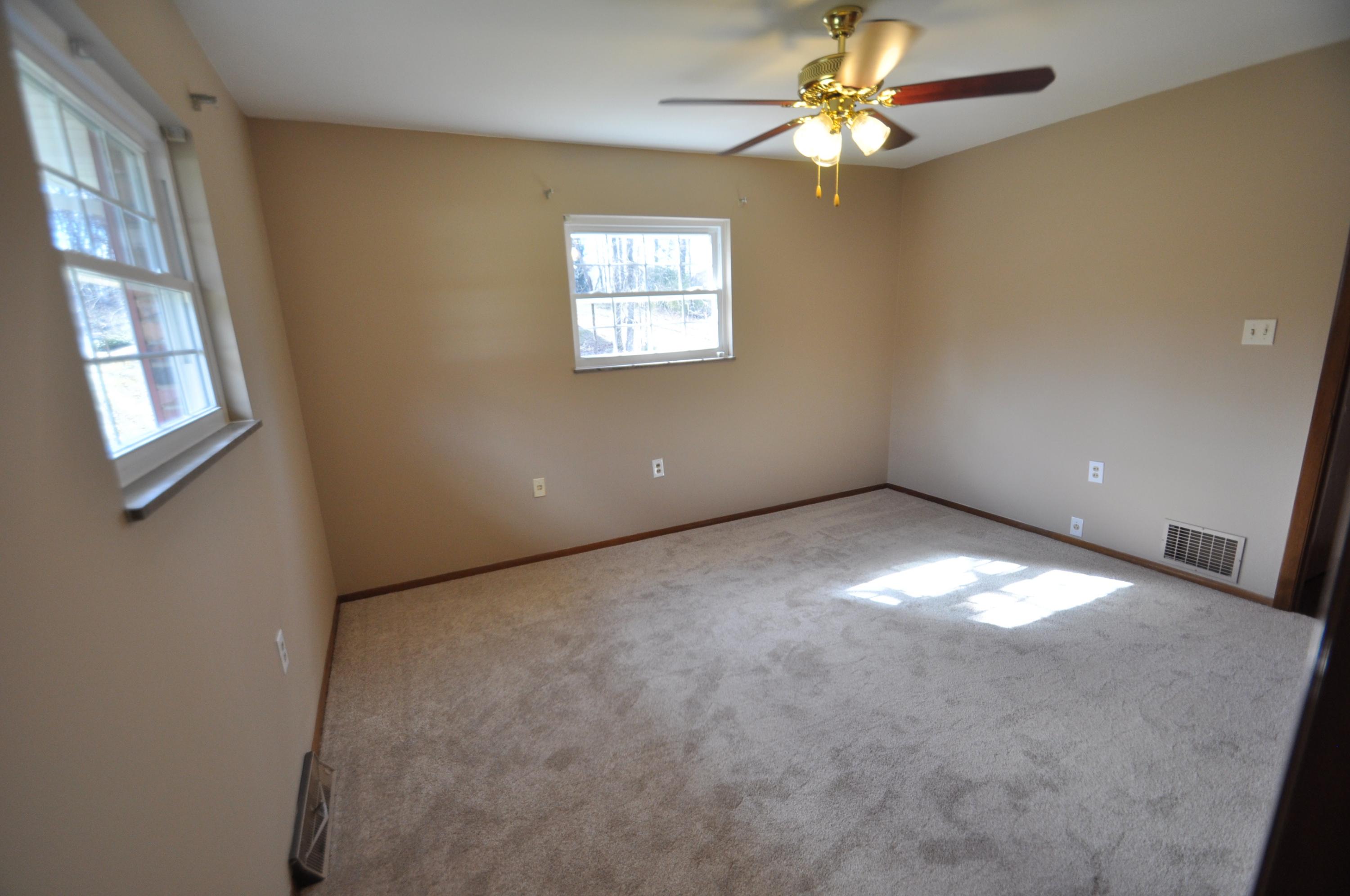 617 Summit View Road Knoxville, TN 37920 - Photo 18 of 35 DSC_0239