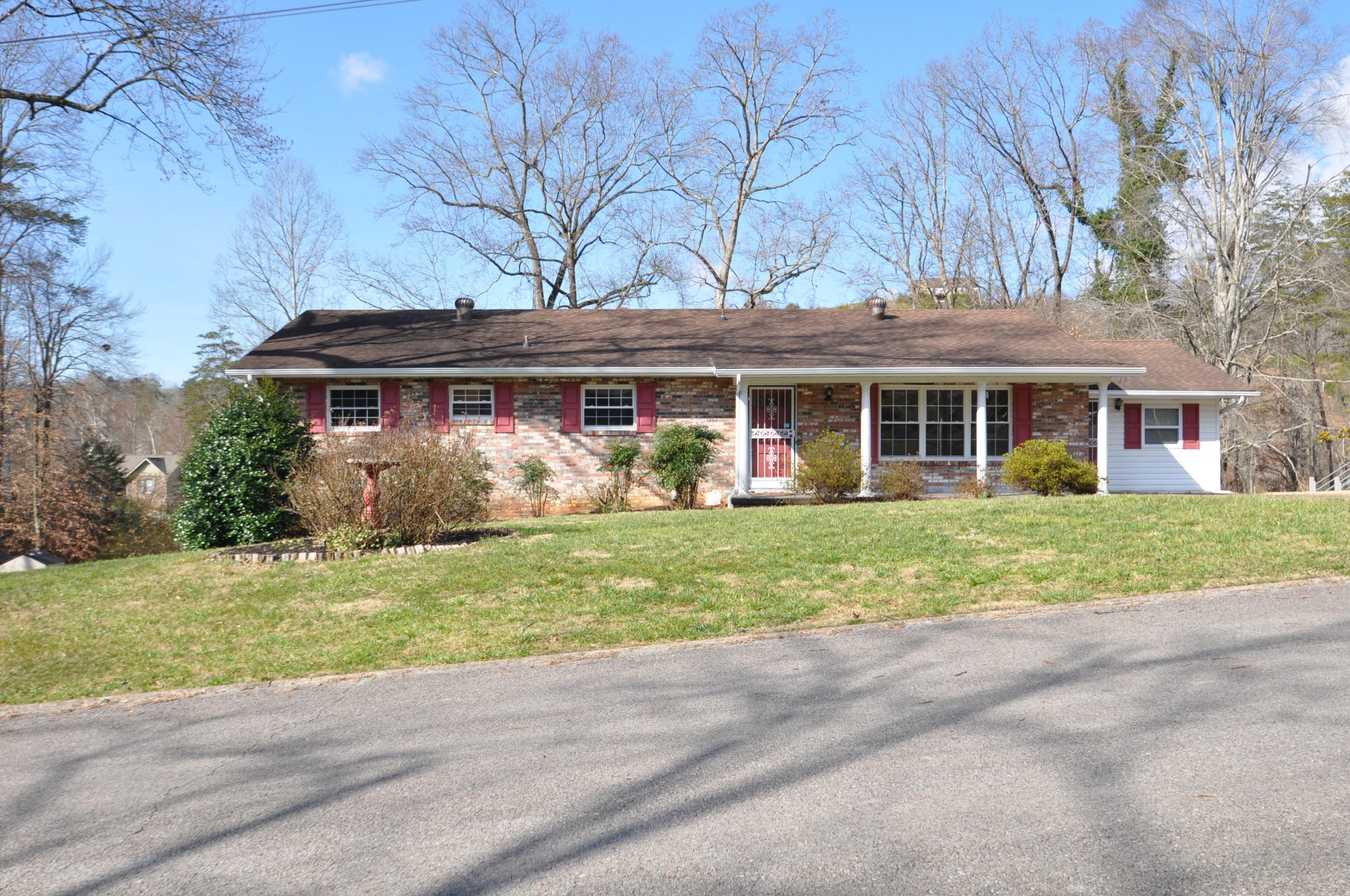 617 Summit View Road Knoxville, TN 37920 - Photo 27 of 35 DSC_0223