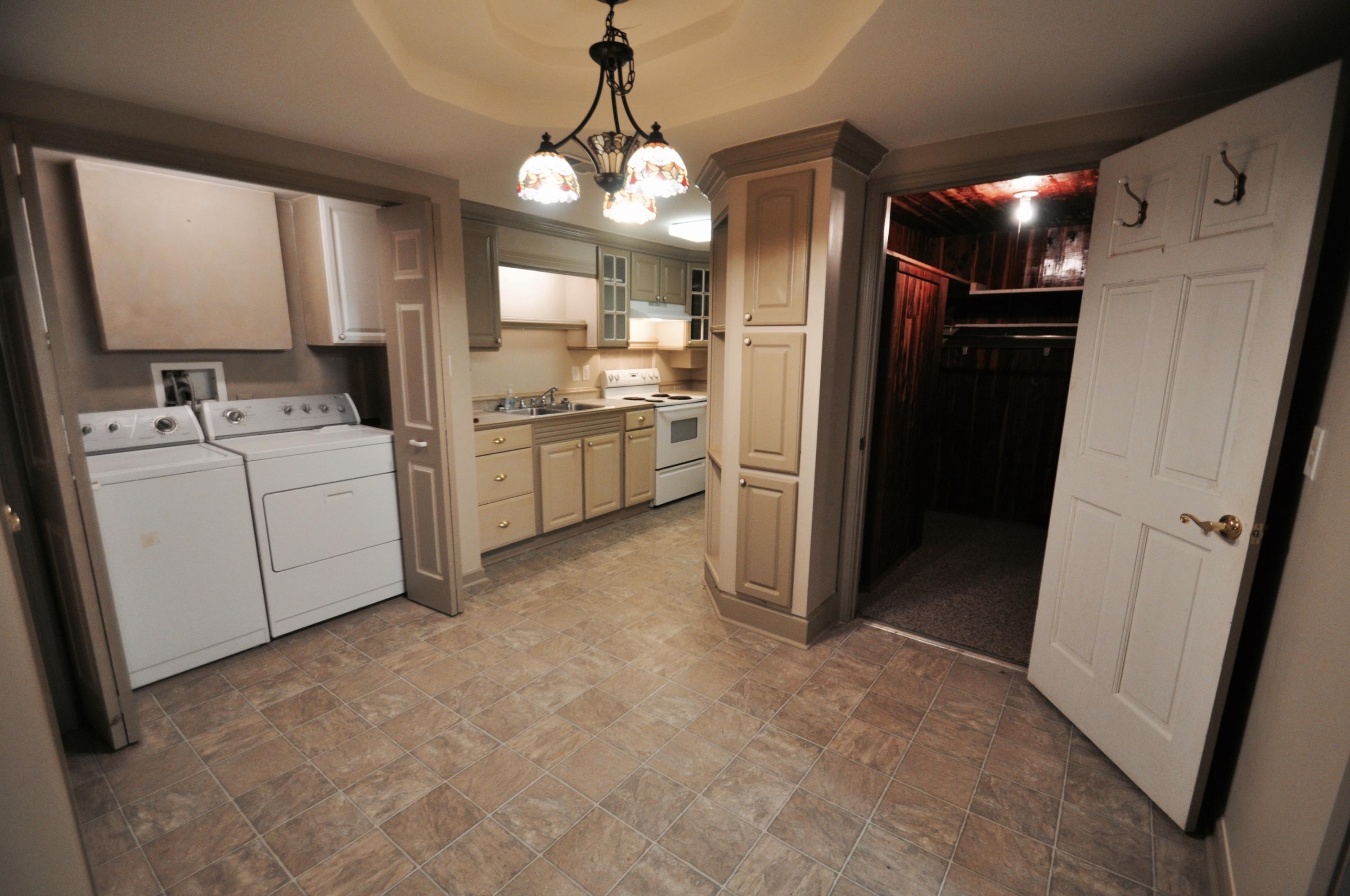617 Summit View Road Knoxville, TN 37920 - Photo 6 of 35 DSC_0255