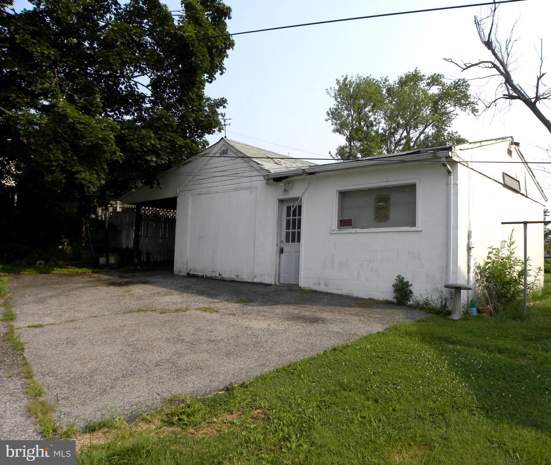 2470 Dutton Mill Road Aston, PA 19014 - Photo 6 of 22