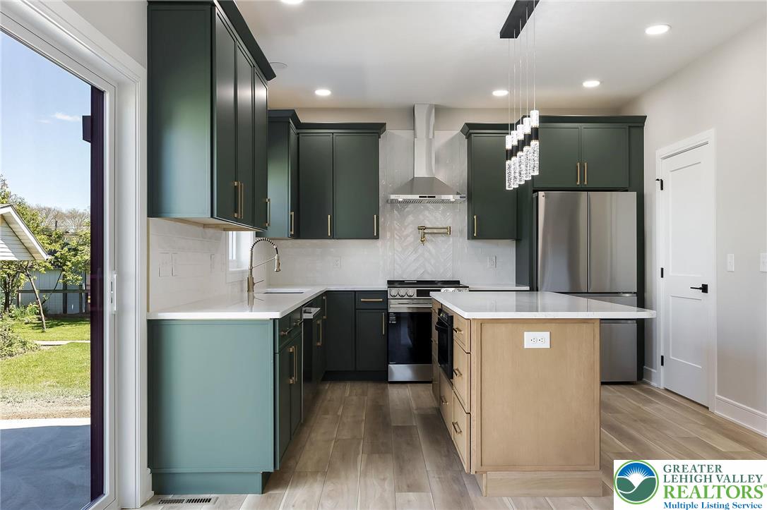 37 North 7th Street Coplay, PA 18037 - Photo 20 of 70
