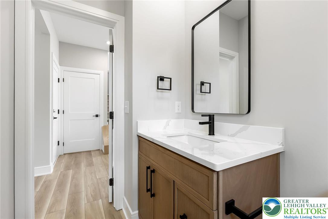 37 North 7th Street Coplay, PA 18037 - Photo 28 of 70