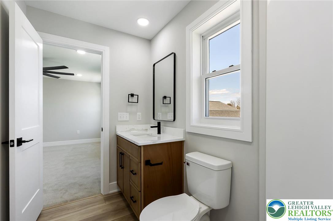 37 North 7th Street Coplay, PA 18037 - Photo 33 of 70