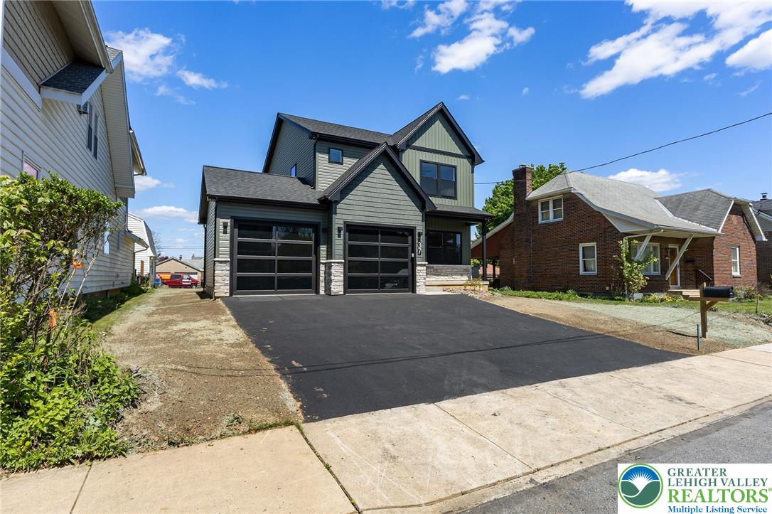 37 North 7th Street Coplay, PA 18037 - Photo 4 of 70