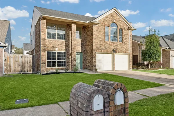 $355,000 | 2001 Tipperary Drive, Deer Park, TX 77536