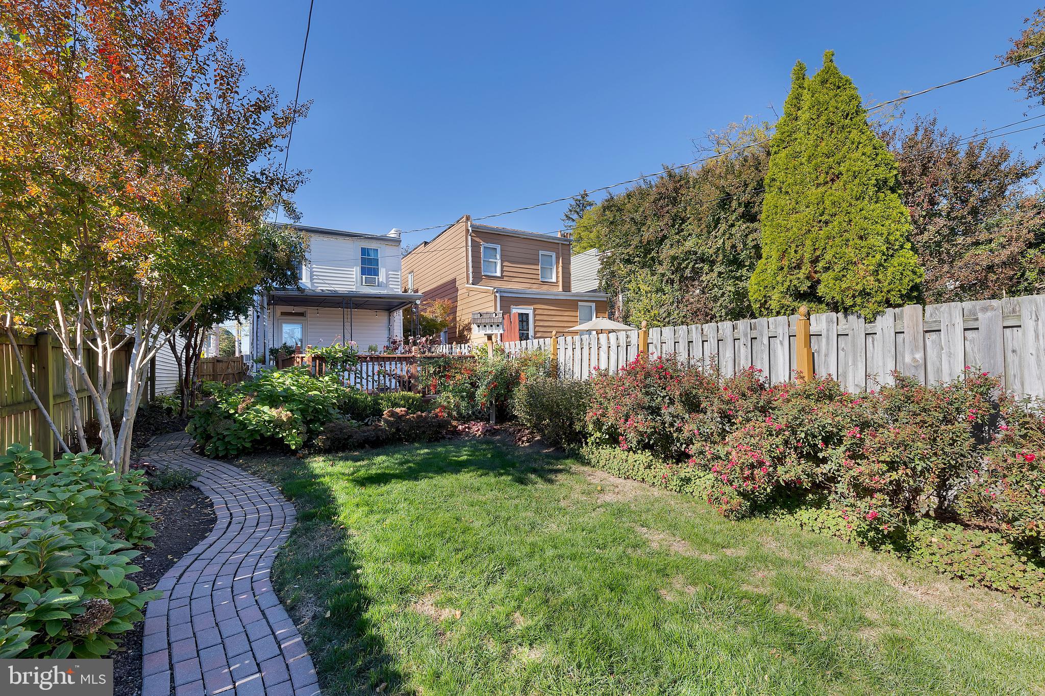 3723 Roland Avenue Baltimore, MD 21211 - Photo 2 of 30 Gallery Image 2